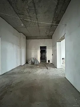 Satılır 5 otaqlı mənzil 280 m²