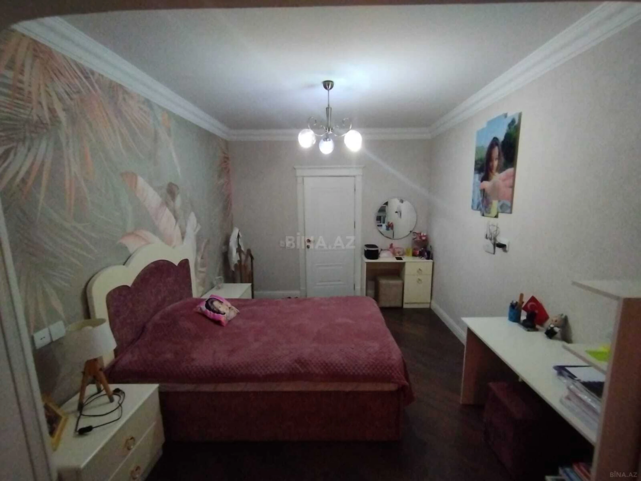 Satılır 3 otaqlı mənzil 111 m²
