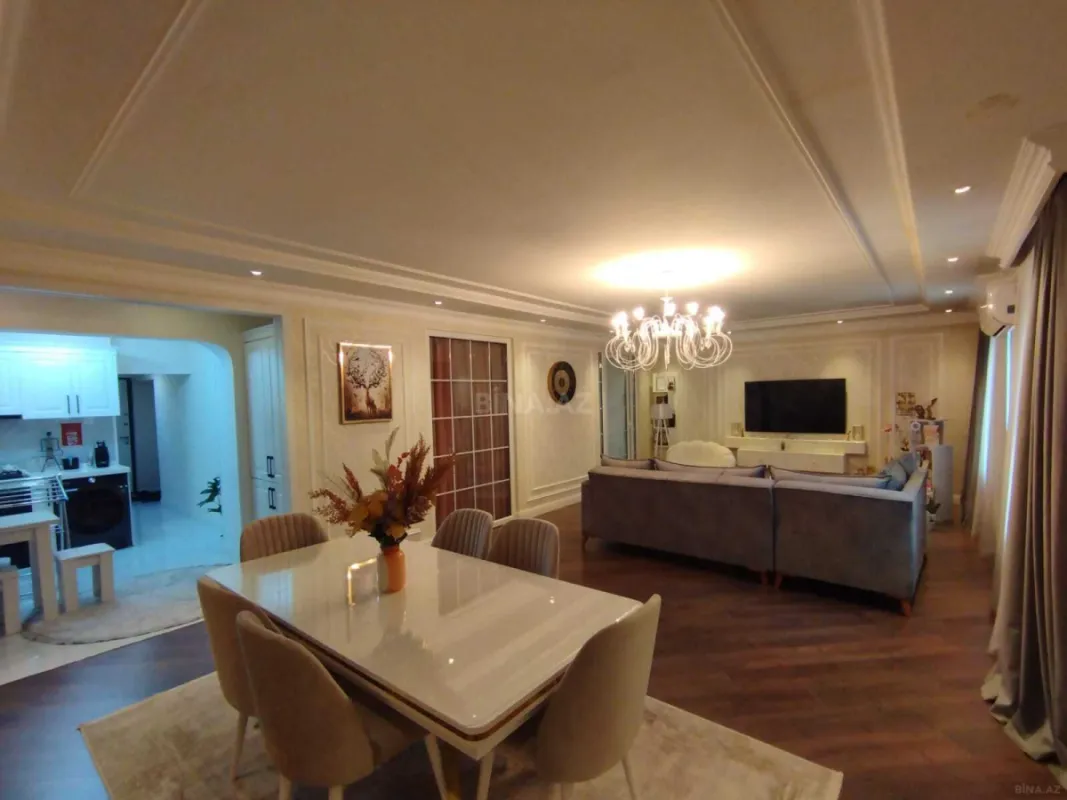 Satılır 3 otaqlı mənzil 111 m²