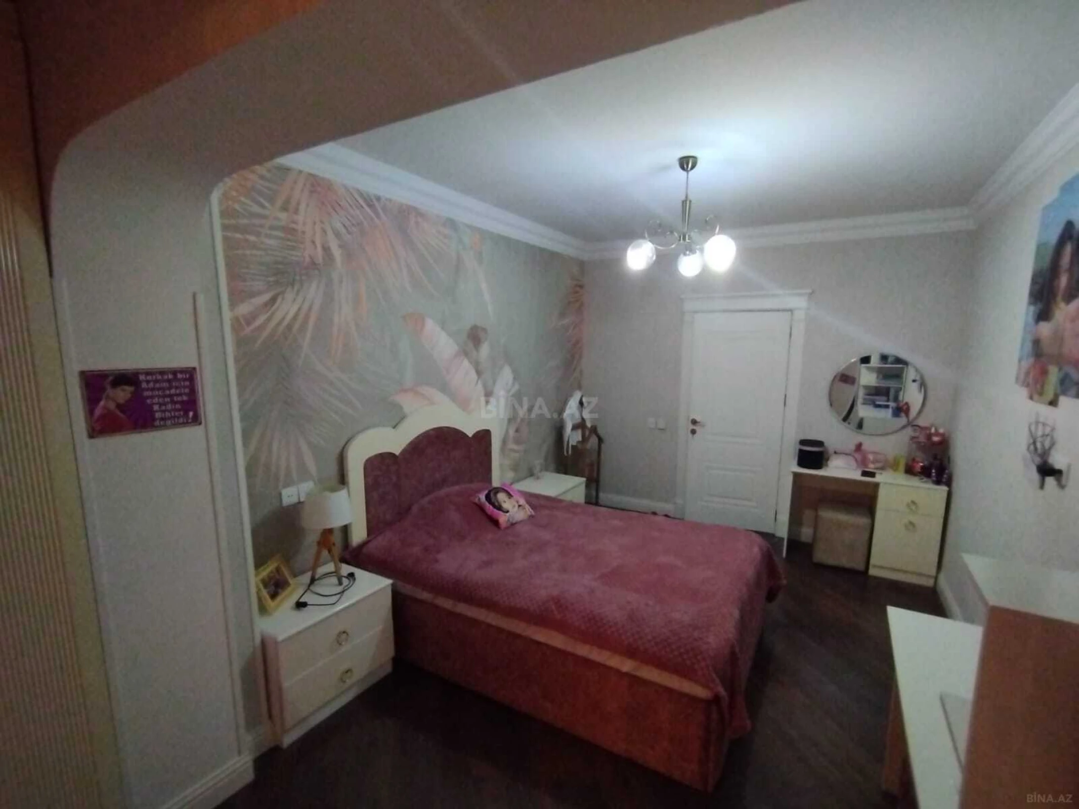 Satılır 3 otaqlı mənzil 111 m²