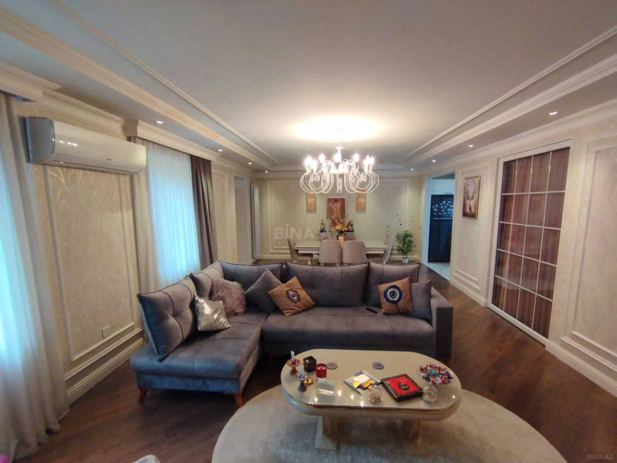 Satılır 3 otaqlı mənzil 111 m²