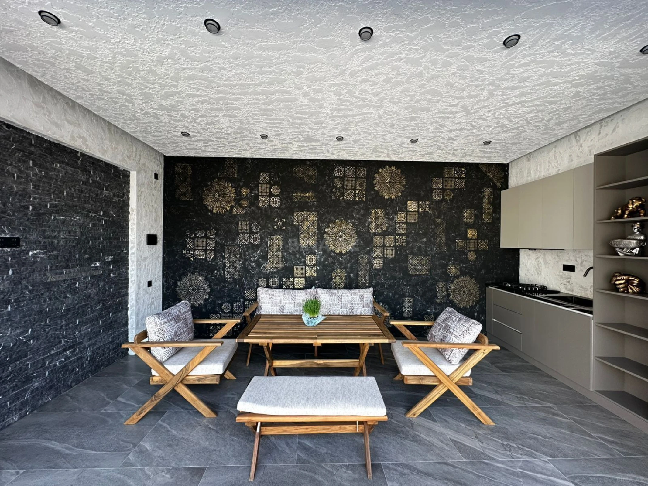 Satılır 4 otaqlı həyət evi 150 m²