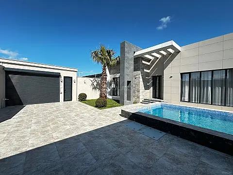 Satılır 4 otaqlı həyət evi 150 m²