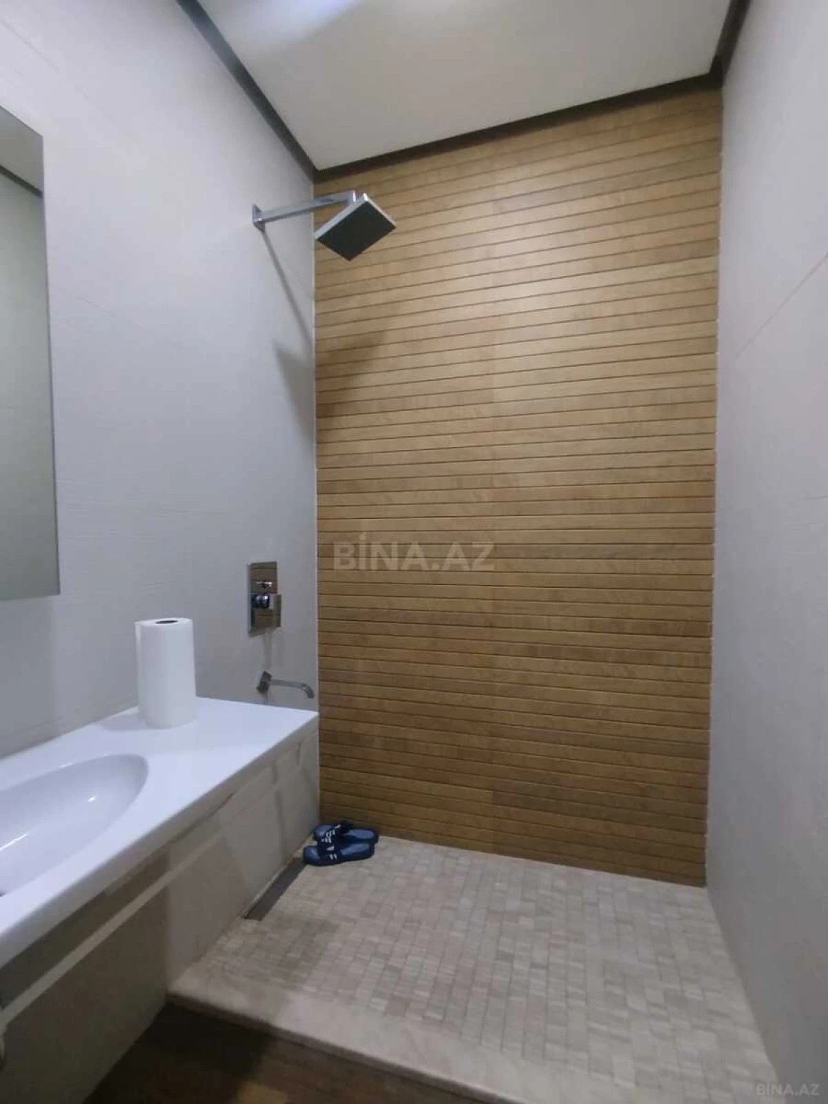 Kirayə verilir 6 otaqlı ofis 320 m²