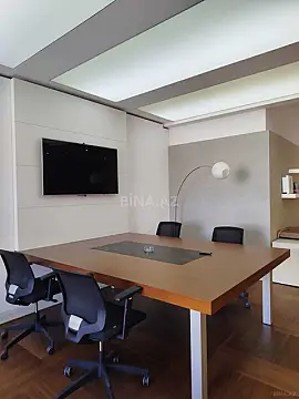 Kirayə verilir 6 otaqlı ofis 320 m²