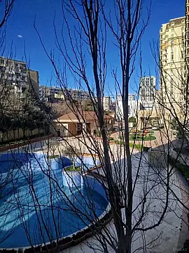 Kirayə verilir 6 otaqlı ofis 320 m²