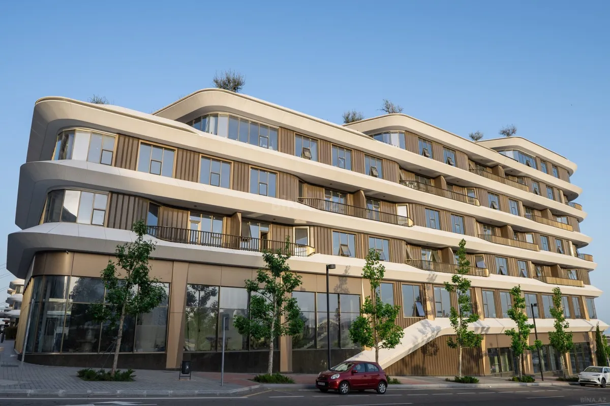 Satılır 3 otaqlı mənzil 140 m²