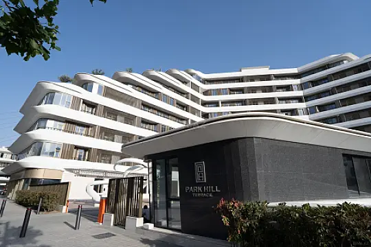 Satılır 3 otaqlı mənzil 140 m²