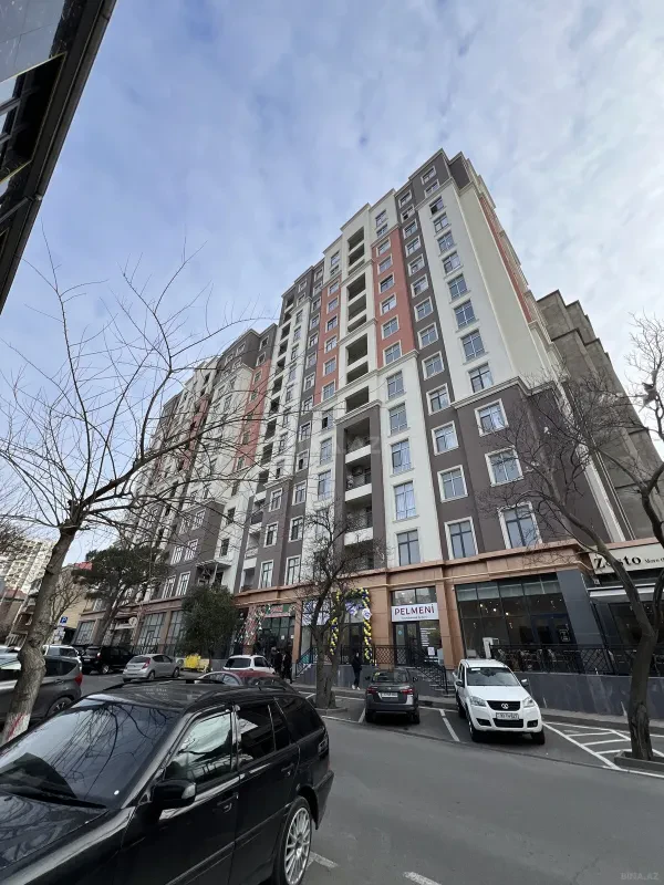 Satılır 2 otaqlı mənzil 85 m²