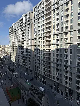 Satılır 3 otaqlı mənzil 150 m² — Bakı, Həzi Aslanov qəs. 3 otaq 150.00 m²