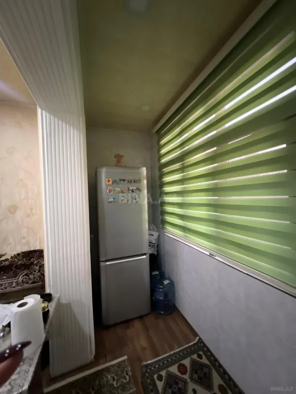 Satılır 5 otaqlı mənzil 130 m²