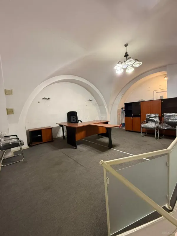 Kirayə verilir obyekt 65 m²