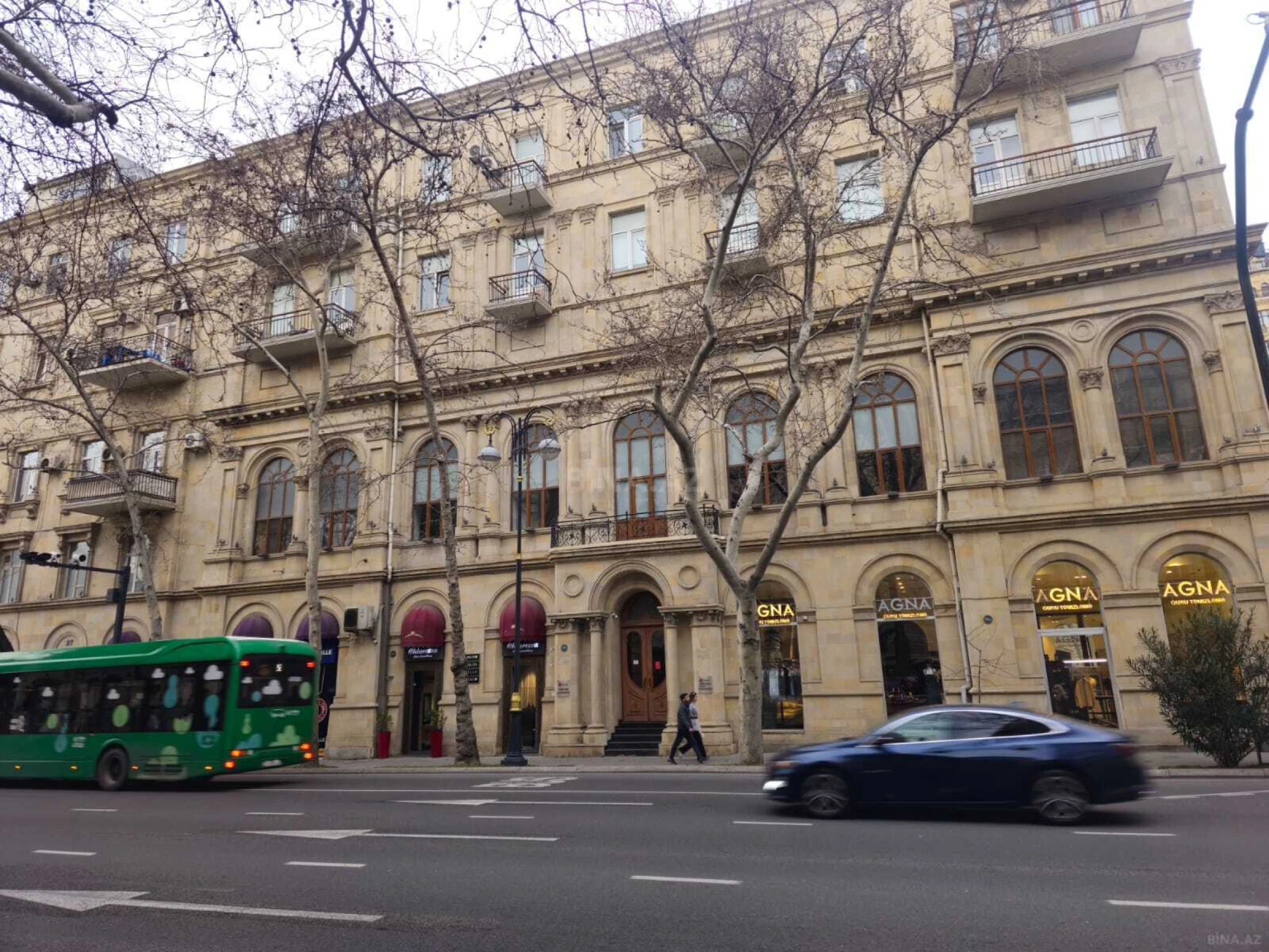 Kirayə verilir obyekt 65 m²