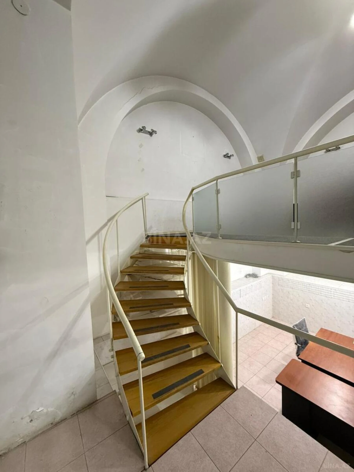 Kirayə verilir obyekt 65 m²