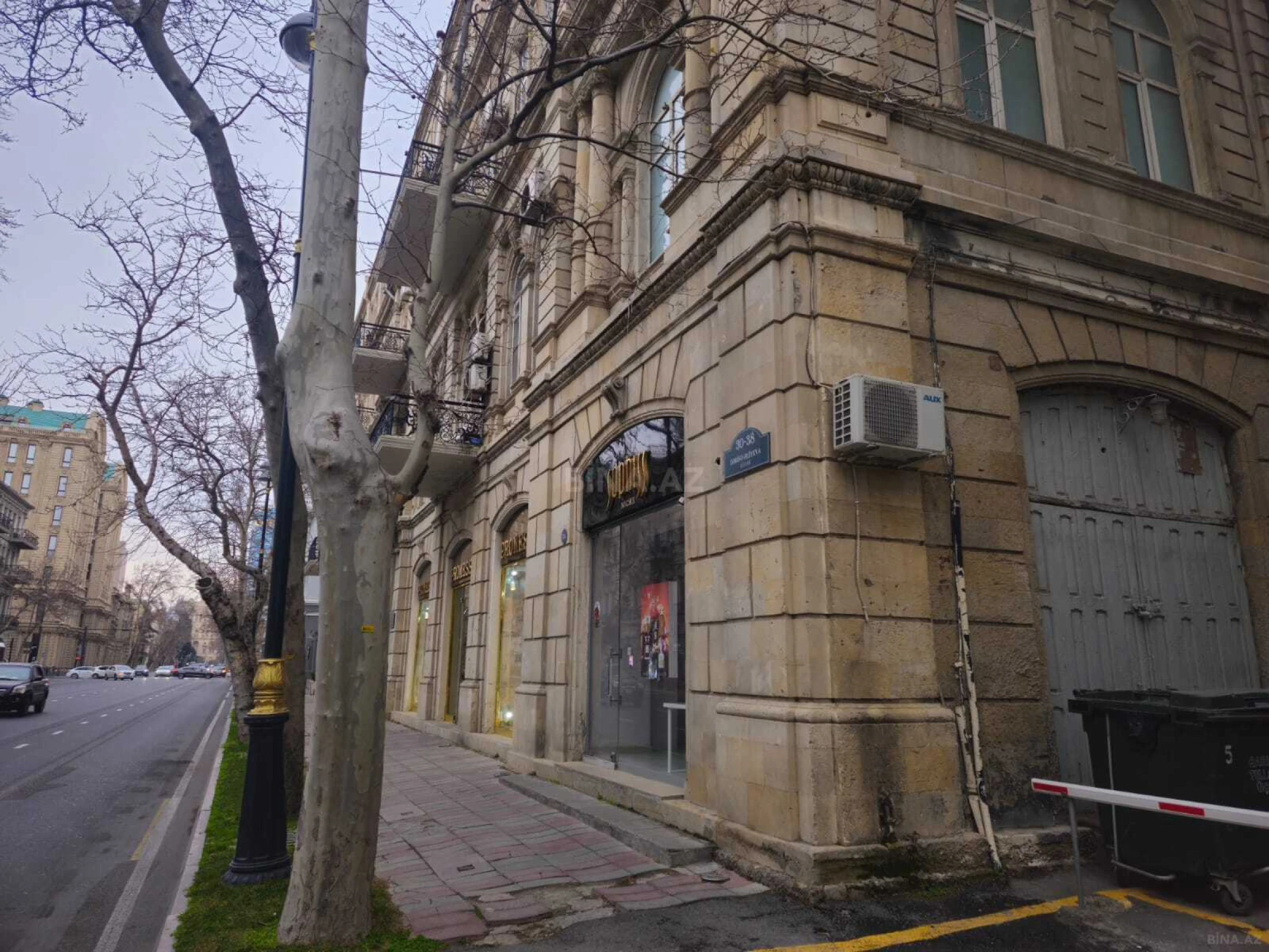 Kirayə verilir obyekt 65 m²