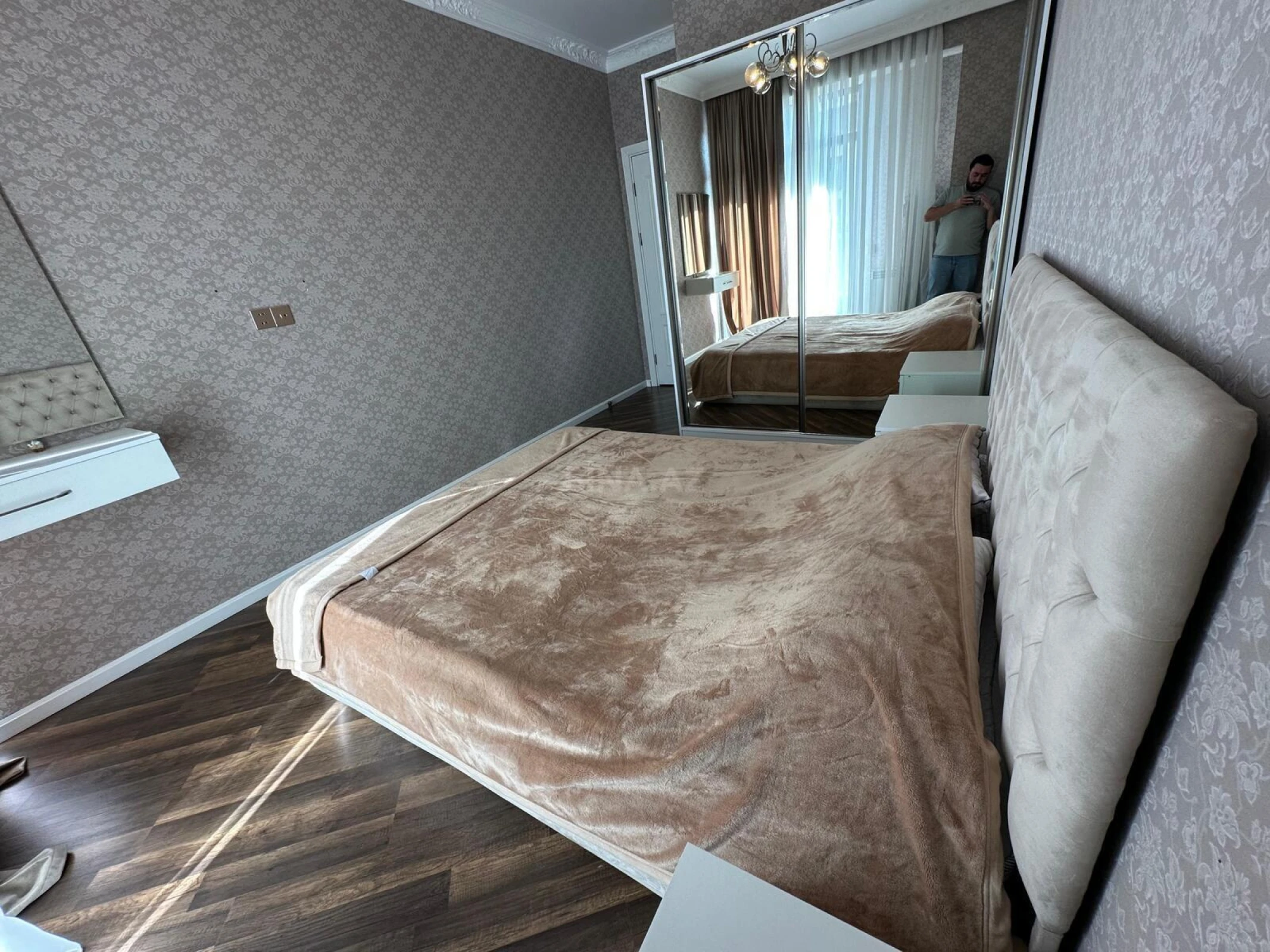 Kirayə verilir 2 otaqlı mənzil 64.1 m²