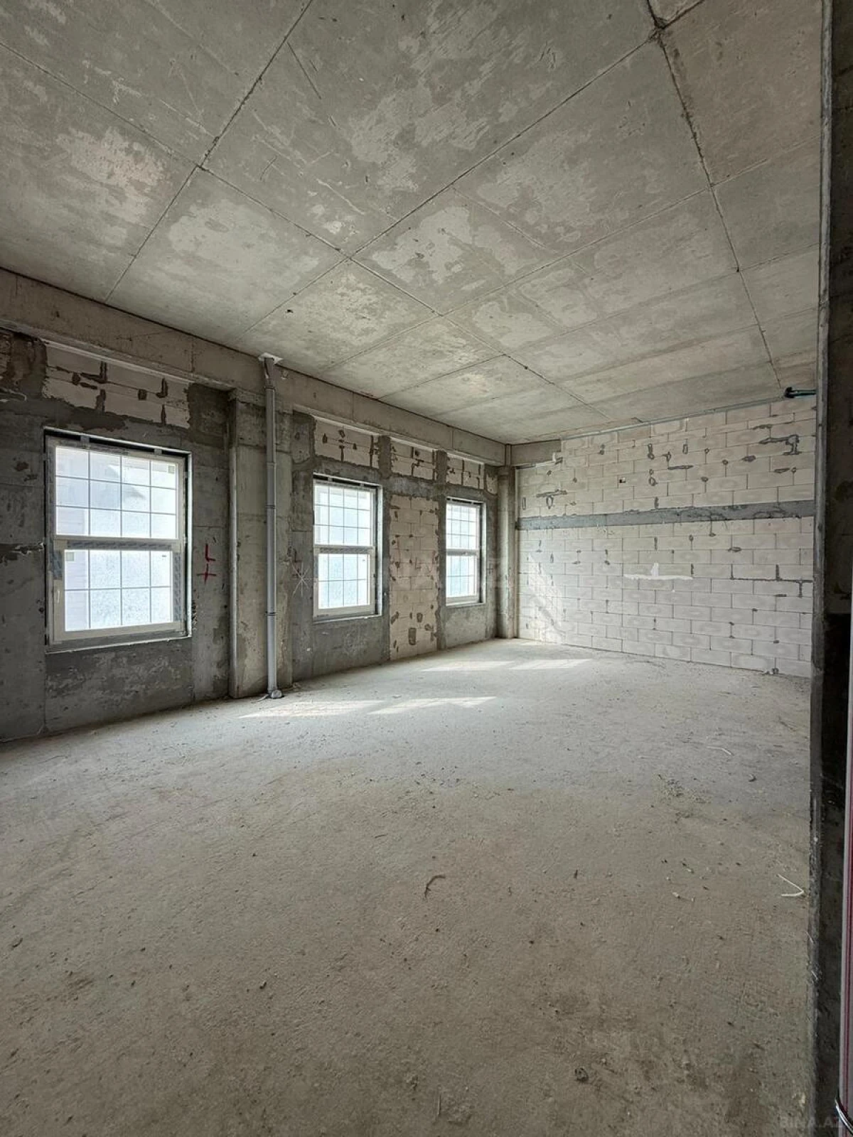 Satılır 1 otaqlı mənzil 59 m²