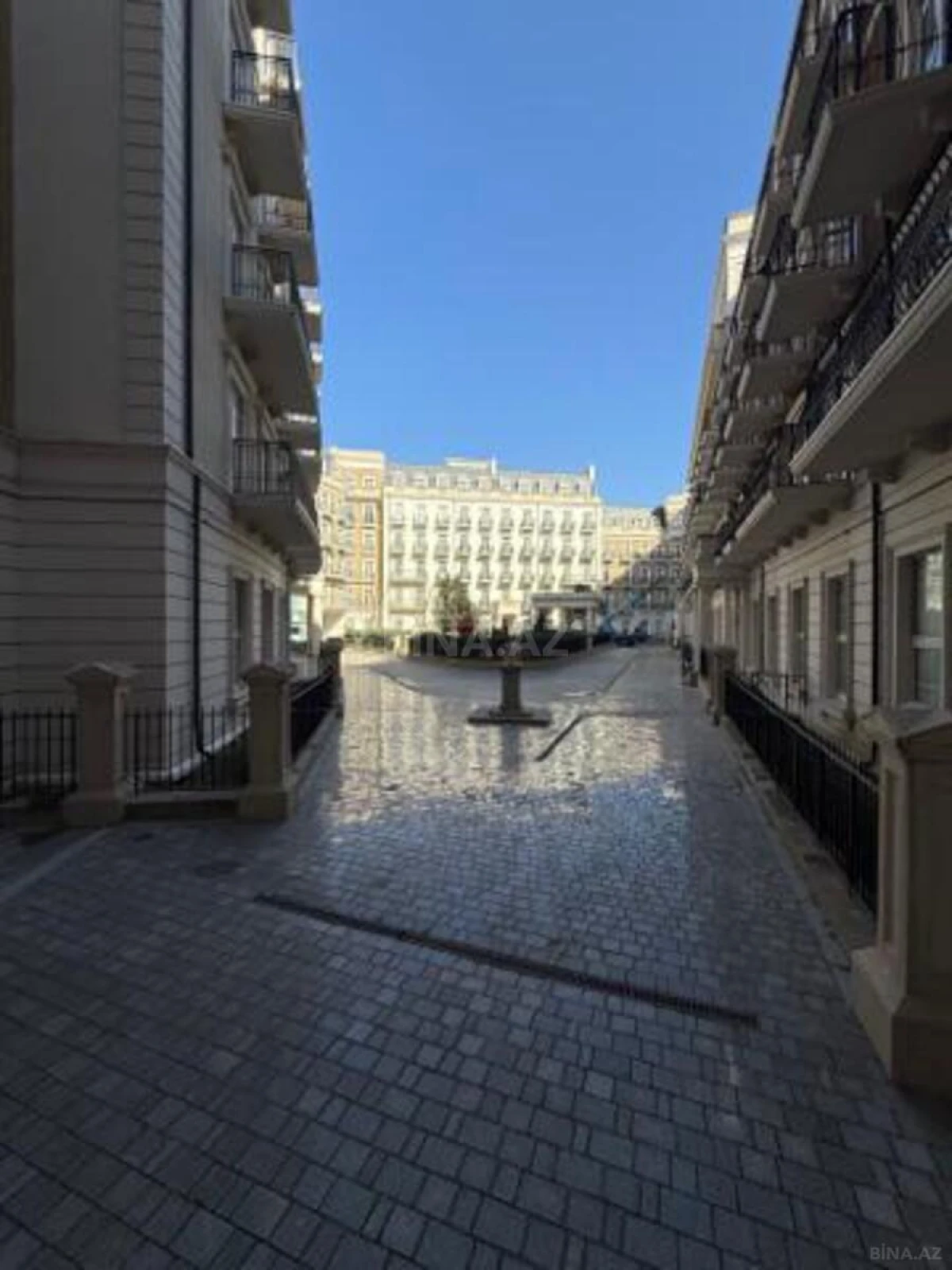 Satılır 1 otaqlı mənzil 59 m²