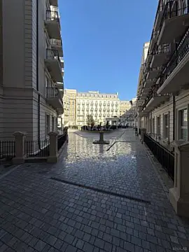 Satılır 1 otaqlı mənzil 59 m²