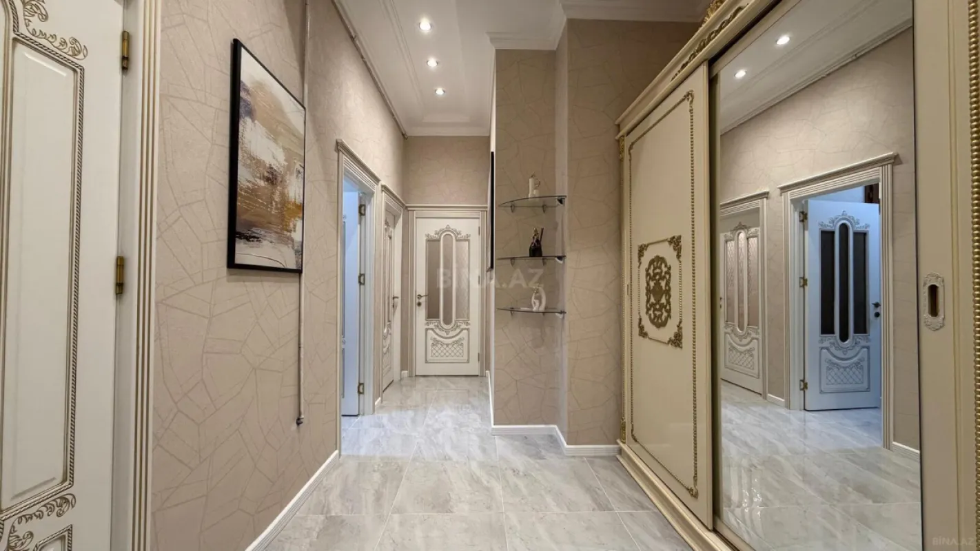 Kirayə verilir 2 otaqlı mənzil 60 m²