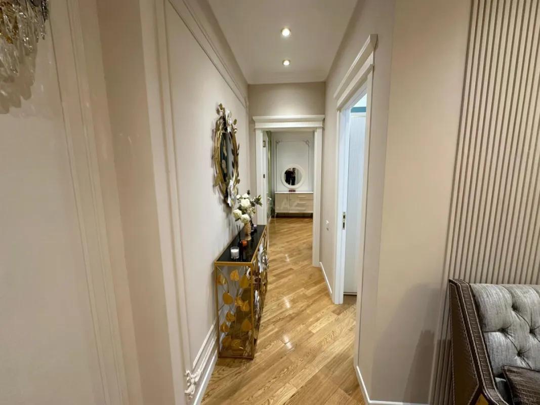 Kirayə verilir 3 otaqlı mənzil 145 m²