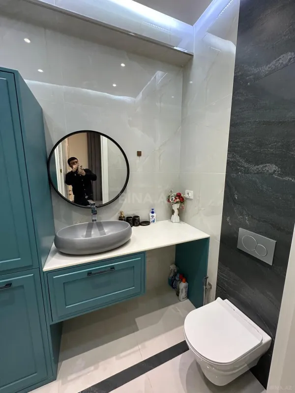 Kirayə verilir 3 otaqlı mənzil 145 m²