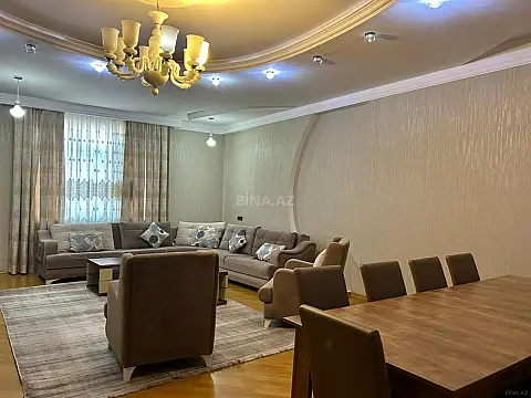 Kirayə verilir 4 otaqlı mənzil 220 m²