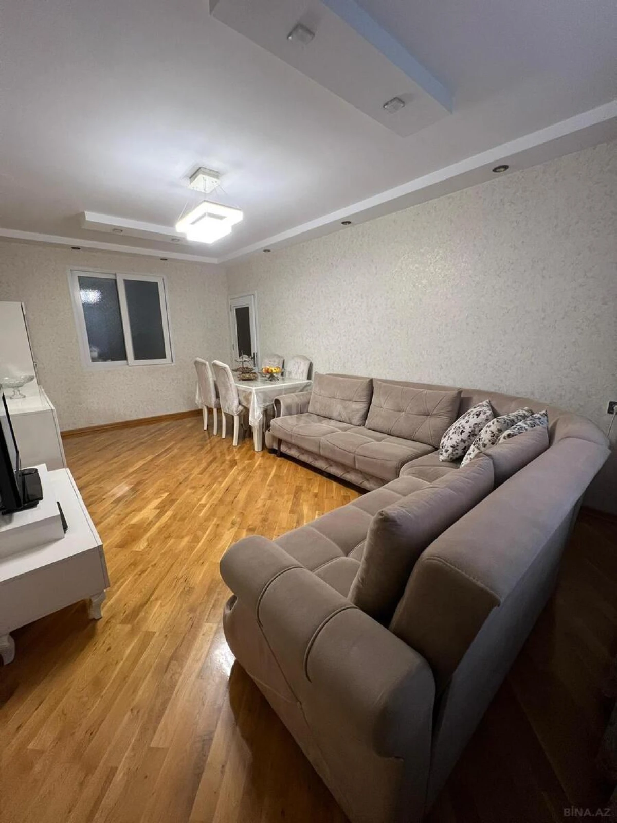 Satılır 3 otaqlı mənzil 100 m²