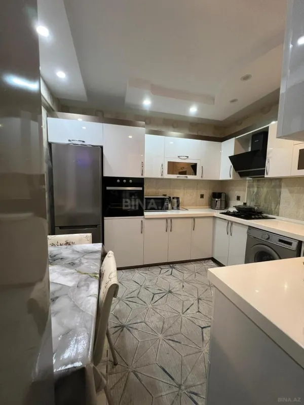 Satılır 3 otaqlı mənzil 100 m²