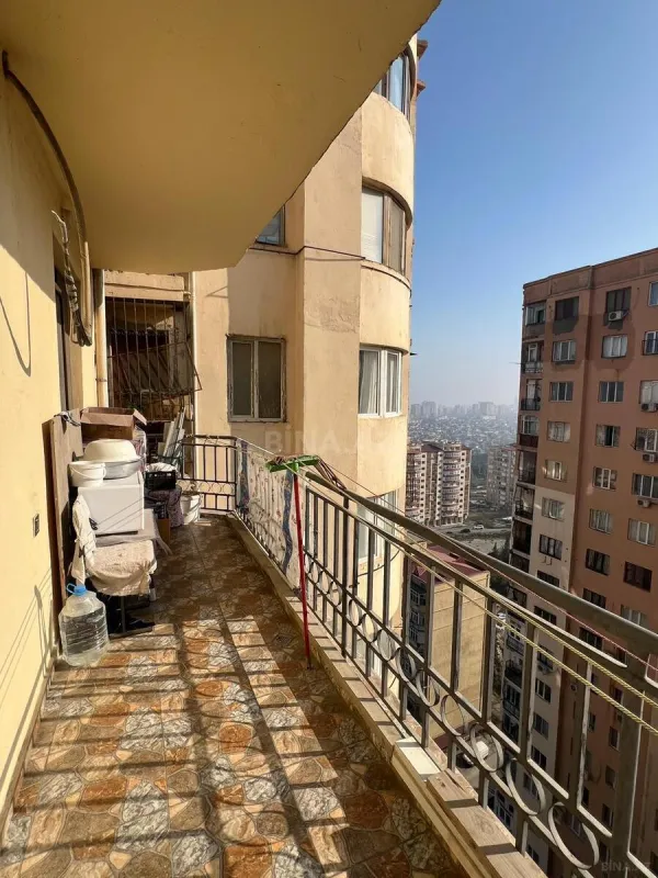 Satılır 3 otaqlı mənzil 100 m²