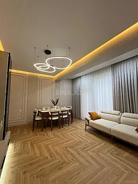 Satılır 2 otaqlı mənzil 77 m²