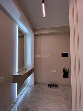 Satılır 2 otaqlı mənzil 77 m²