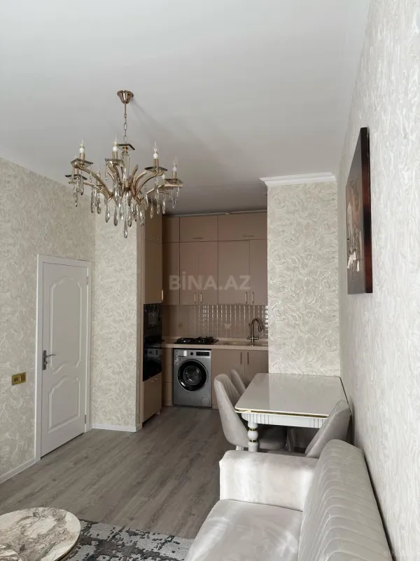 Kirayə verilir 2 otaqlı mənzil 60 m²