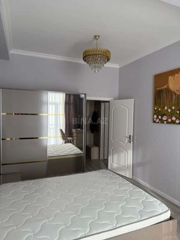 Kirayə verilir 2 otaqlı mənzil 60 m²