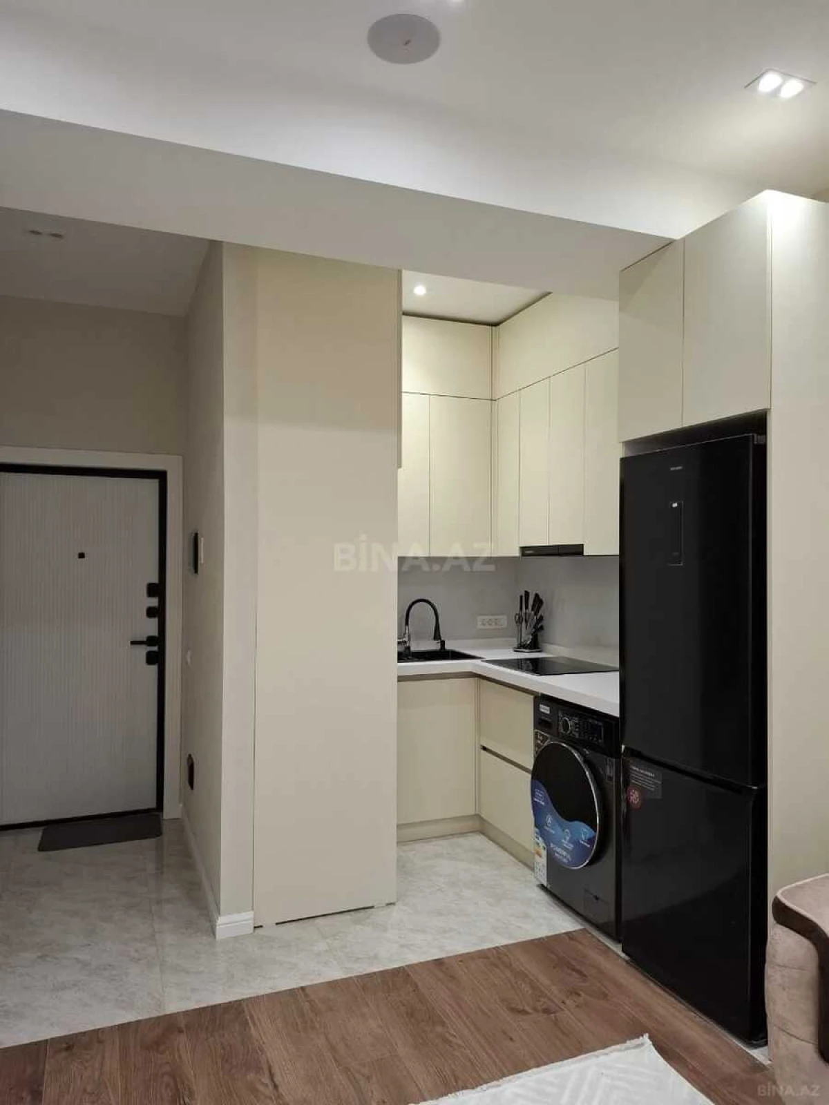Satılır 2 otaqlı mənzil 65 m²