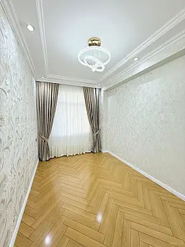 Satılır 2 otaqlı mənzil 66 m²