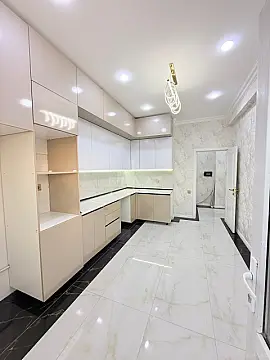 Satılır 2 otaqlı mənzil 66 m²