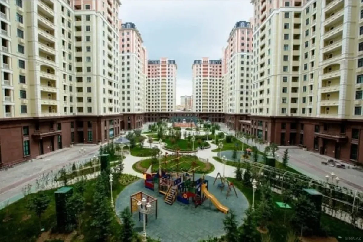 Satılır 2 otaqlı mənzil 86 m²