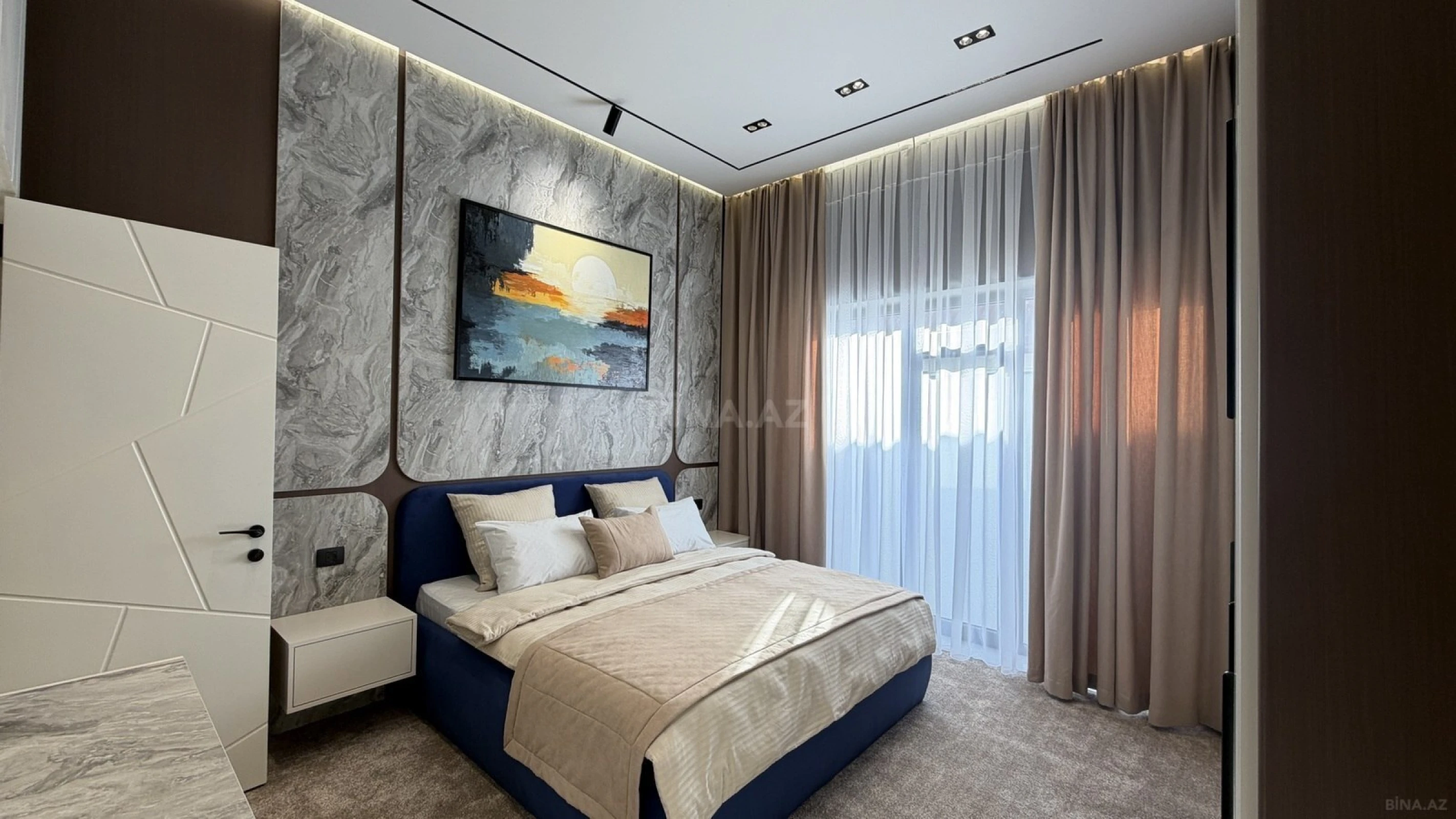 Satılır 5 otaqlı həyət evi 250 m²