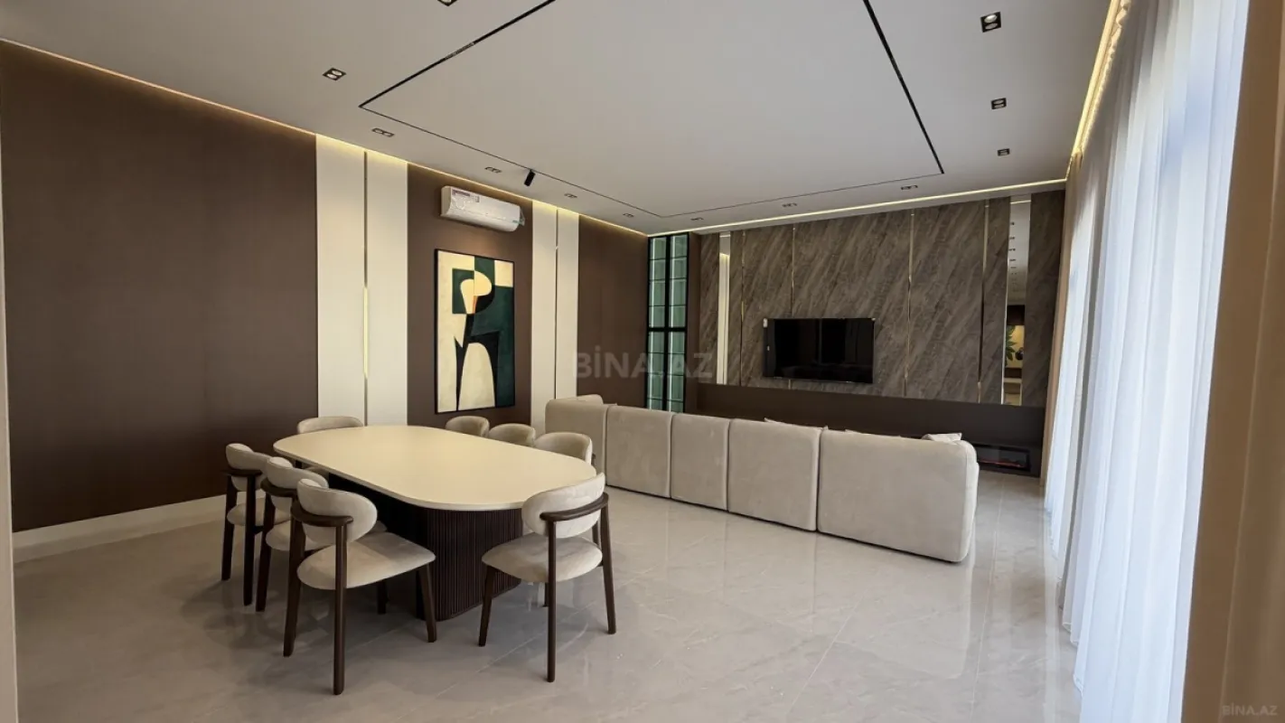 Satılır 5 otaqlı həyət evi 250 m²