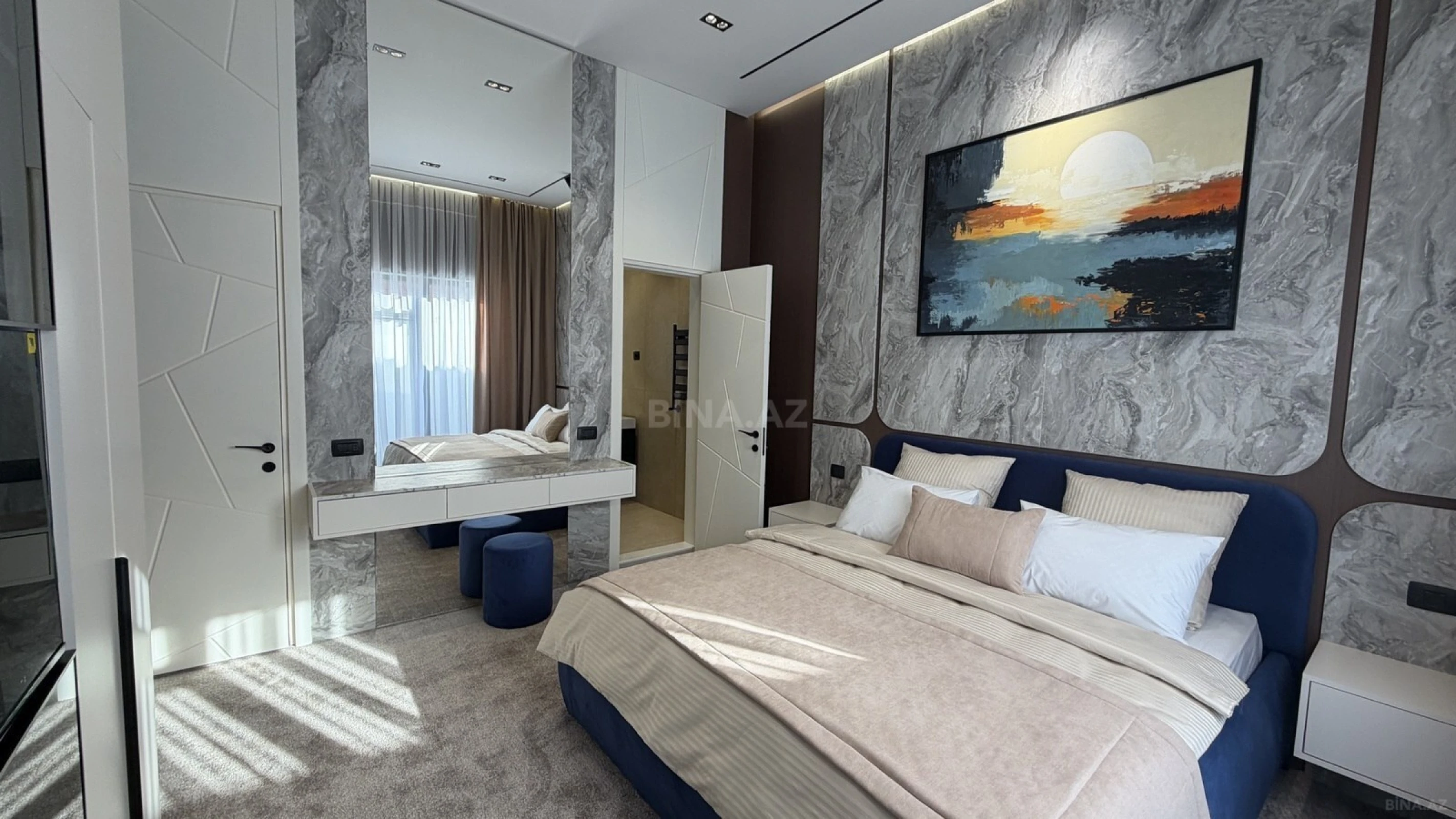 Satılır 5 otaqlı həyət evi 250 m²