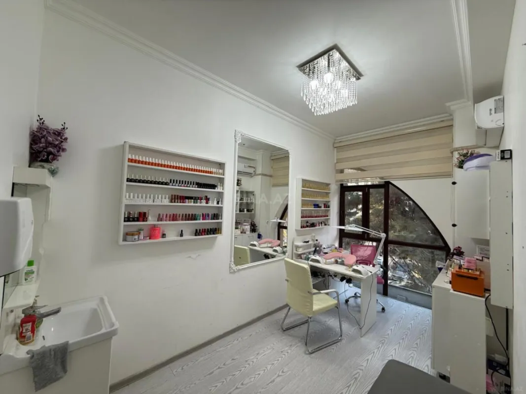 Kirayə verilir obyekt 85 m²