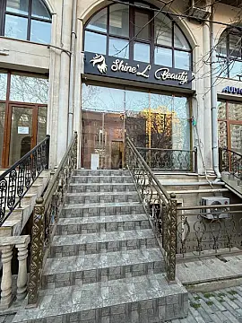 Kirayə verilir obyekt 85 m²