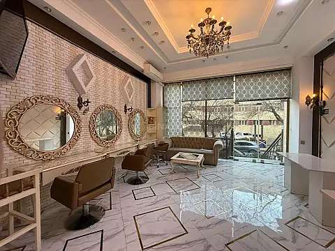 Kirayə verilir obyekt 85 m²