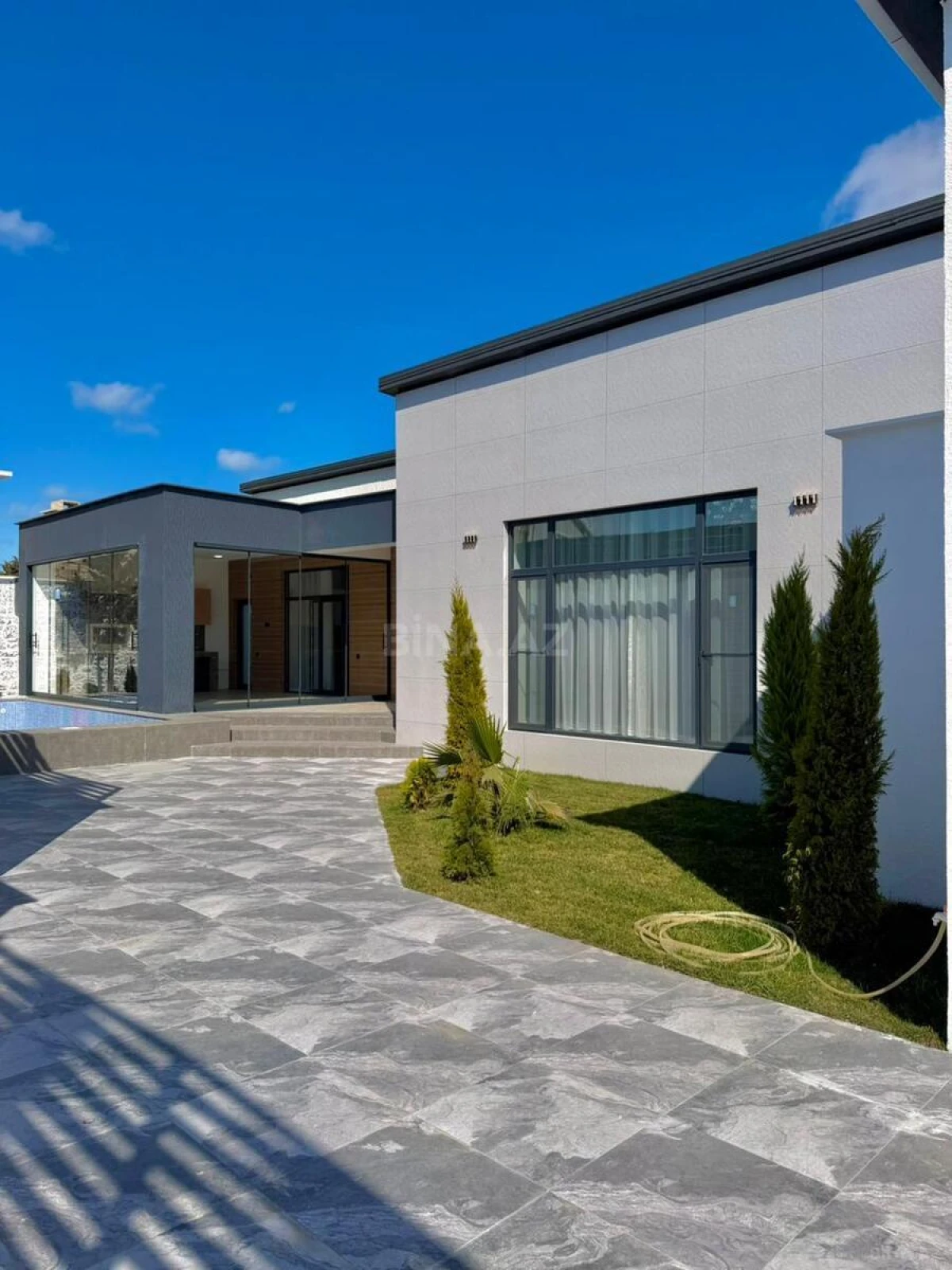 Satılır 4 otaqlı həyət evi 170 m²