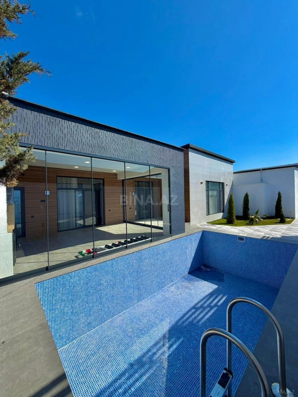 Satılır 4 otaqlı həyət evi 170 m²