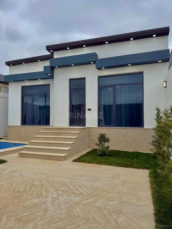 Satılır 4 otaqlı həyət evi 150 m²
