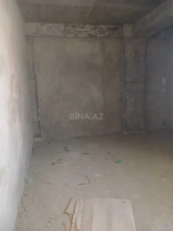 Satılır 4 otaqlı mənzil 152 m²