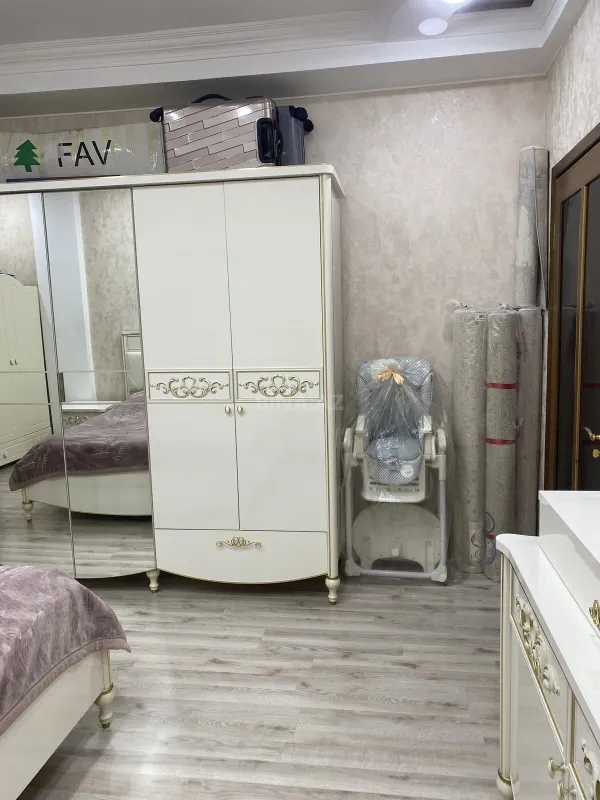 Satılır 2 otaqlı mənzil 94 m²