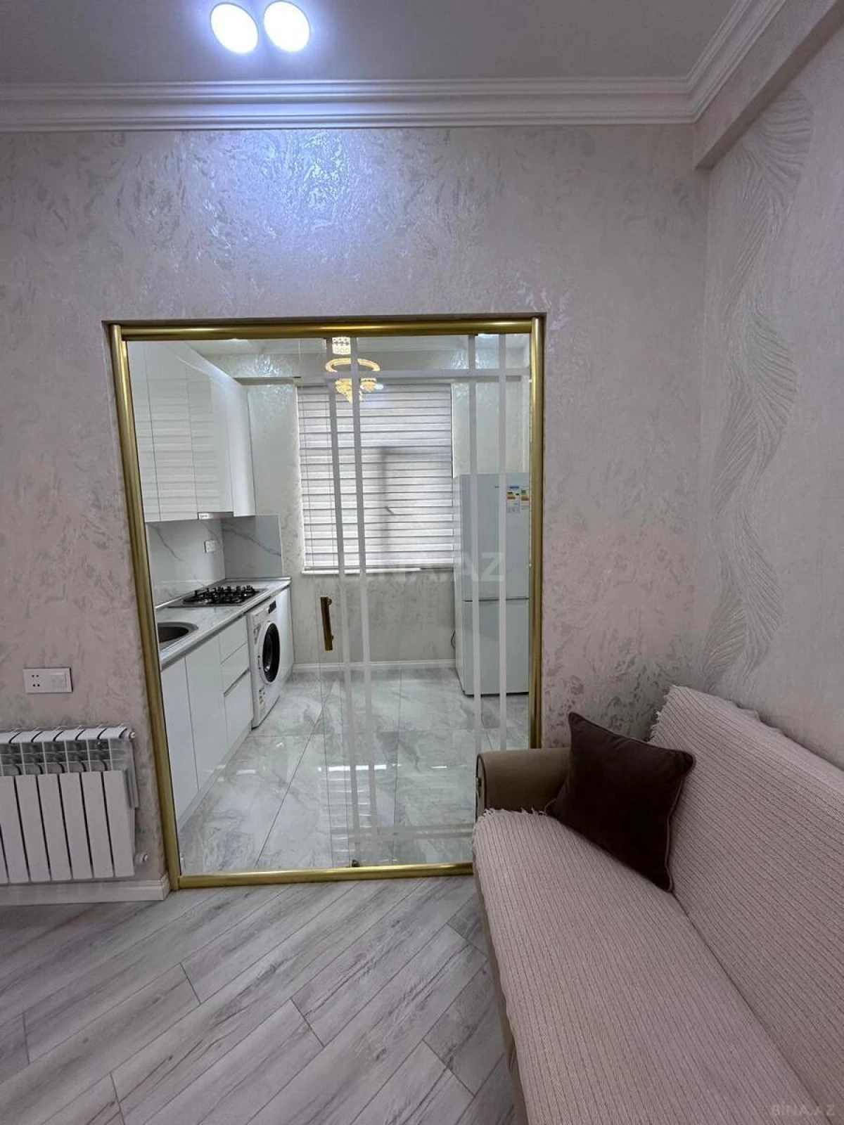 Kirayə verilir 2 otaqlı mənzil 60 m²